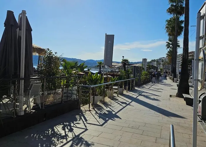 Juan-les-pins 2-room Apartment