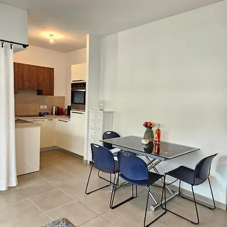 Juan-les-pins 2-room 公寓 昂蒂布