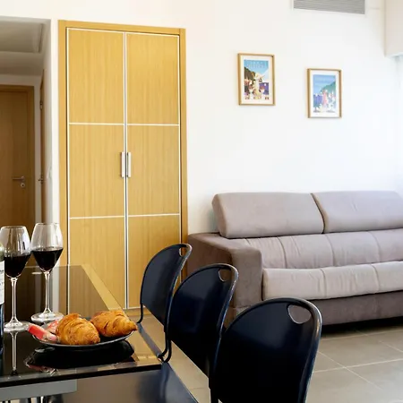 Juan-les-pins 2-room Apartamento *