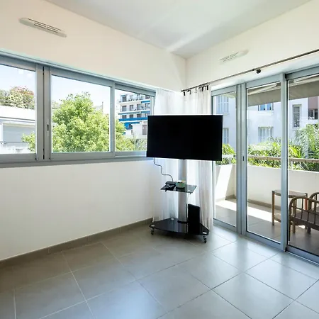Juan-les-pins 2-room